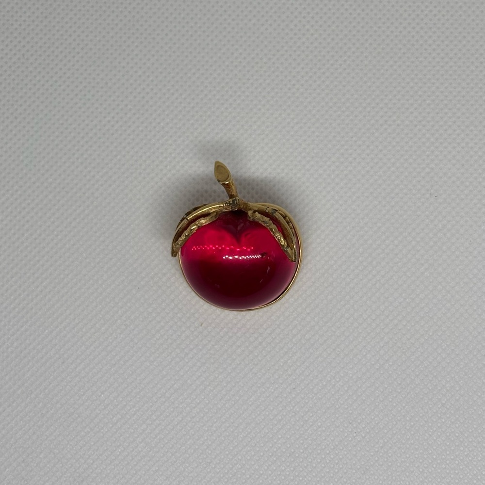 Vintage 1972 Sarah Coventry Burgundy Brooch - Pink Lucite Apple Pin